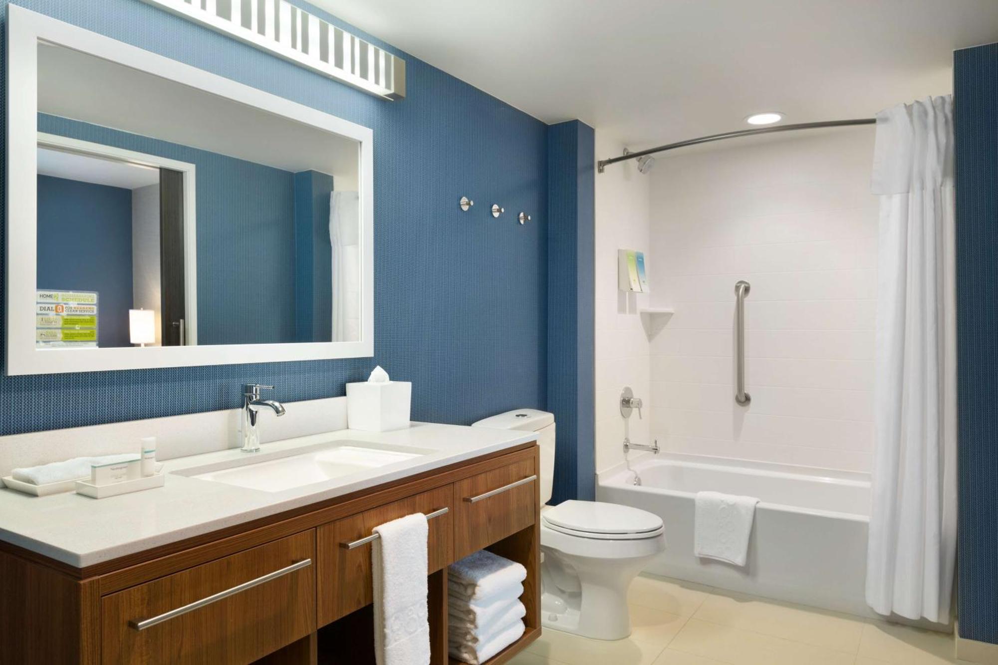 Home2 Suites By Hilton Glendale Westgate Eksteriør billede