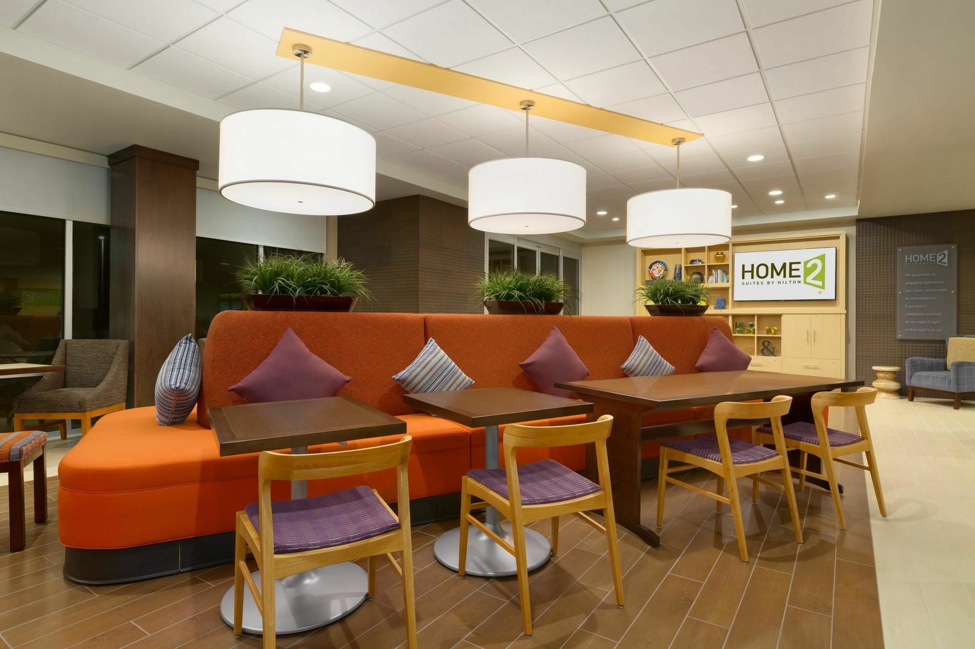 Home2 Suites By Hilton Glendale Westgate Eksteriør billede